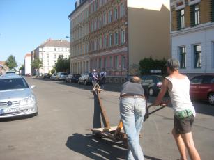 Transport Schienen, Kran, Schwellen, Schienen umlagern