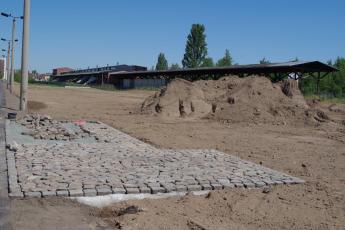 Spiel.Raum_.Planung_Bürgerbahnhof, Bautenstand, Zugang Cafe mit Platz Fahrradständer