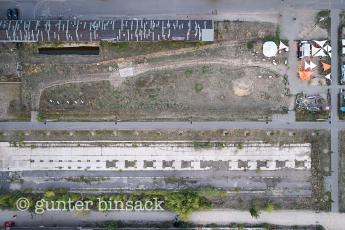 Gunter Binsack_Luftbild Bürgerbahnhof, Cafe und Obstgarten